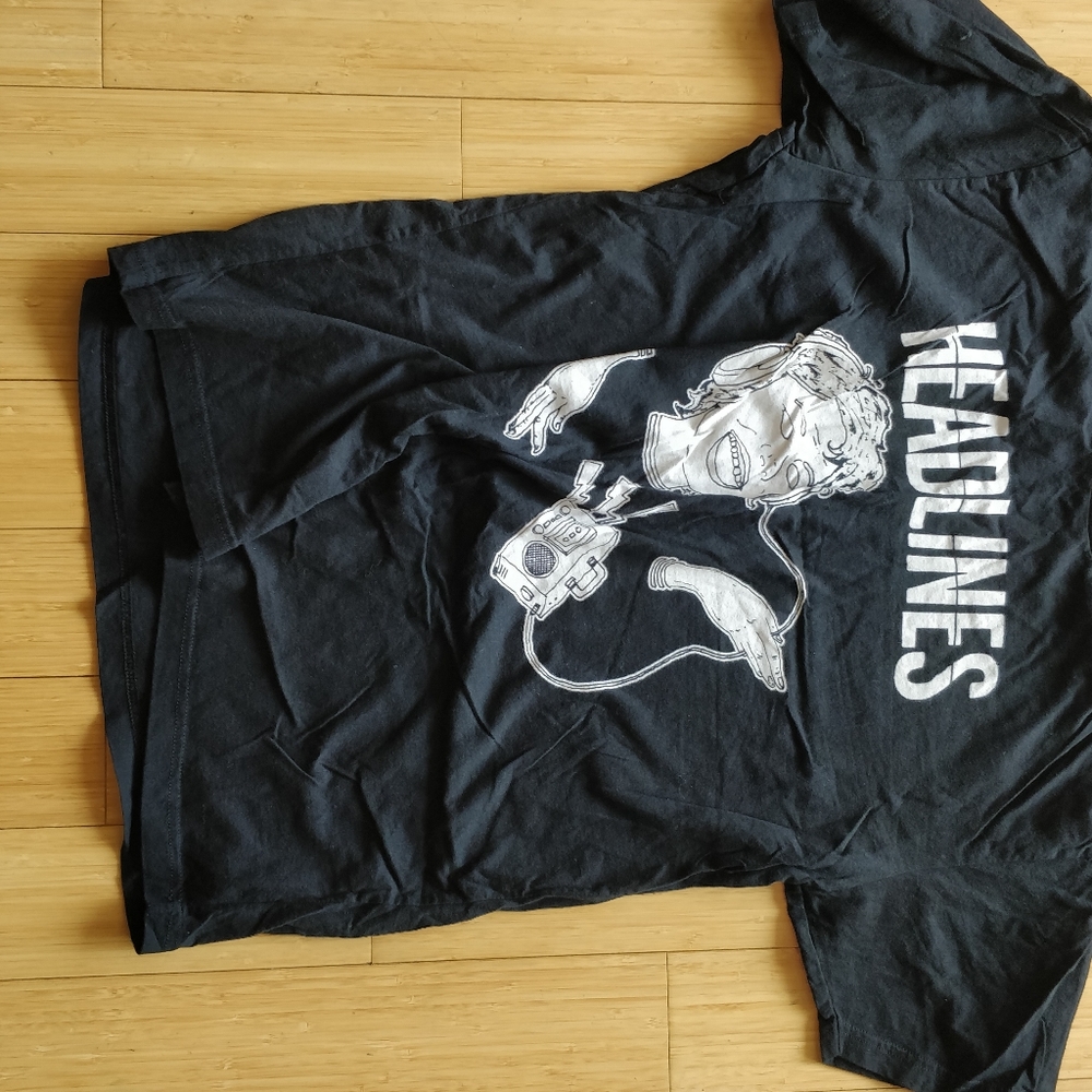 Headlines shirt